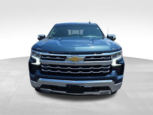 Used 2024 Chevrolet Silverado 1500 LTZ w/ LTZ Premium Package AWD/4WD image 8