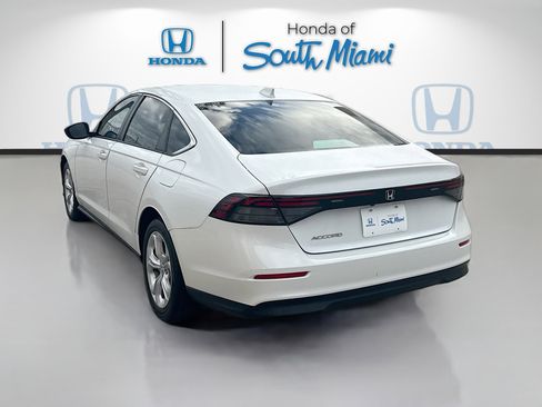 Used 2023 Honda Accord LX image 5