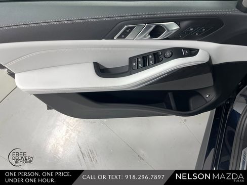 Used 2023 BMW X5 xDrive45e w/ Executive Package image 19