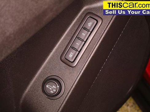 Used 2020 Chevrolet Equinox Premier FWD image 34