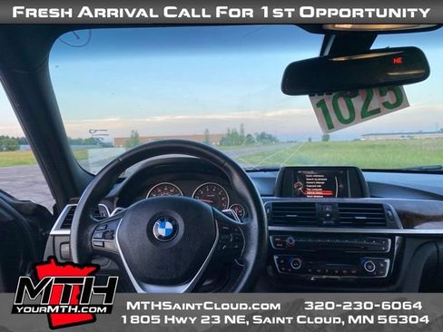 Used 2017 BMW 330i xDrive Sedan AWD/4WD image 11