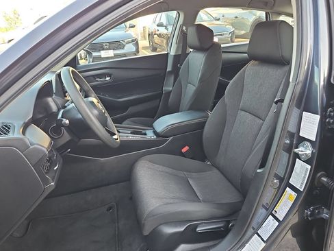 Used 2025 Honda Accord LX image 25