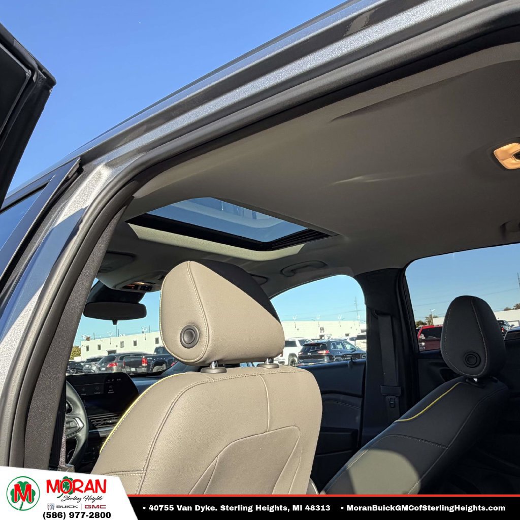 Certified 2024 Chevrolet Trax ACTIV w/ Sunroof Package FWD image 15