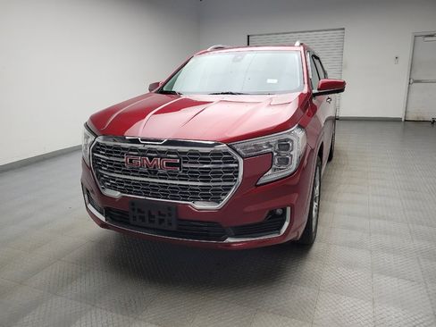Used 2022 GMC Terrain Denali w/ Denali Premium Package AWD/4WD image 15