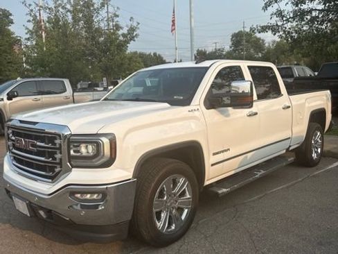 Used 2018 GMC Sierra 1500 SLT AWD/4WD image 1