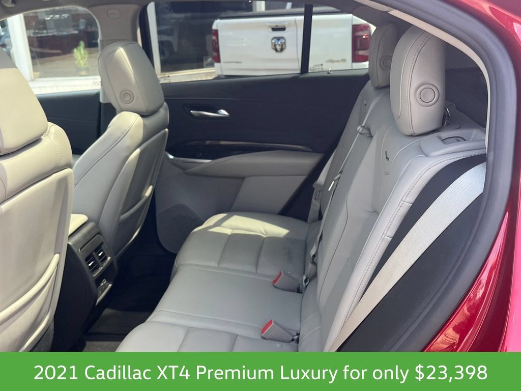 Used 2021 Cadillac XT4 Premium Luxury FWD image 19