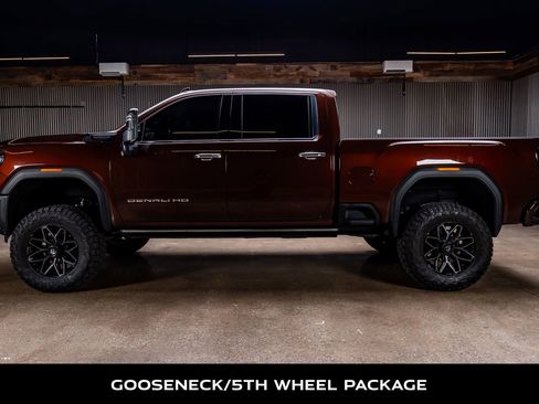 Used 2024 GMC Sierra 3500 Denali Ultimate image 6