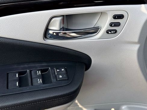 Used 2021 Honda Pilot Touring image 21