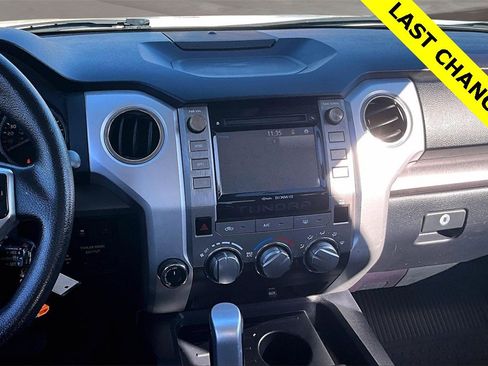 Used 2018 Toyota Tundra SR5 w/ TRD Off Road Package image 6