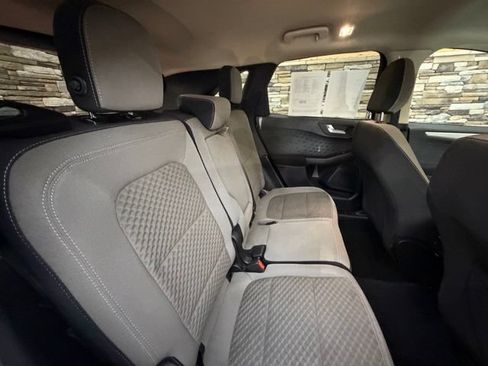 Used 2020 Ford Escape SE AWD/4WD image 32