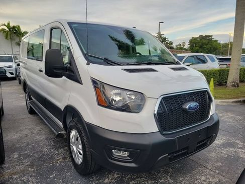 Used 2025 Ford Transit 250 Low Roof w/ Exterior Upgrade Package RWD image 2