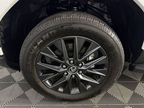 Used 2024 Lexus GX 550 w/ Cold Area Package image 11