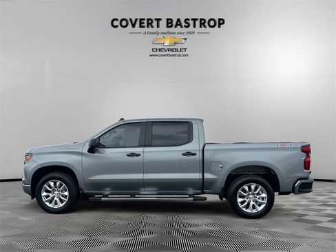 Certified 2024 Chevrolet Silverado 1500 Custom image 2