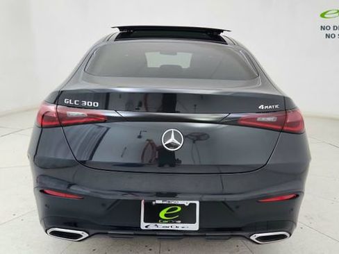 Used 2024 Mercedes-Benz GLC 300 4MATIC image 5