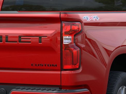 New 2026 Chevrolet Silverado 1500 Custom AWD/4WD image 11
