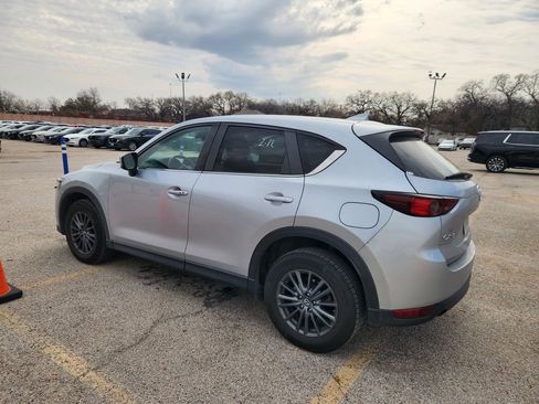 Used 2020 MAZDA CX-5 Touring image 3