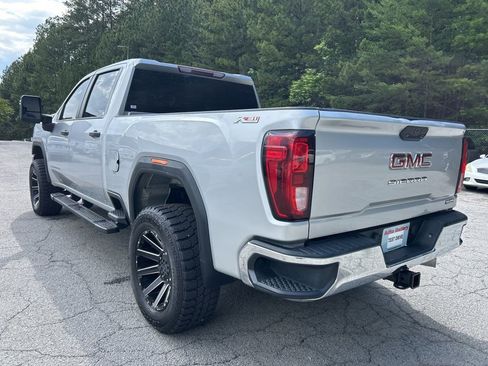 Used 2020 GMC Sierra 2500 4x4 Crew Cab w/ Gooseneck/5TH Wheel Package image 5