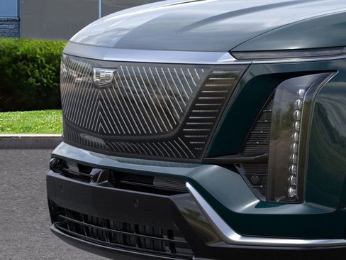 New 2026 Cadillac Vistiq Luxury w/ LPO, Floor Liner Package image 13