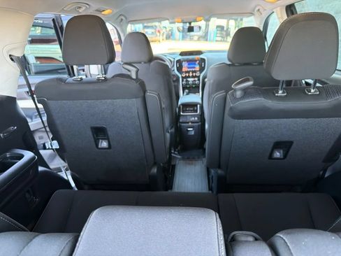 Used 2021 Subaru Ascent Premium w/ Convenience Package AWD/4WD image 14