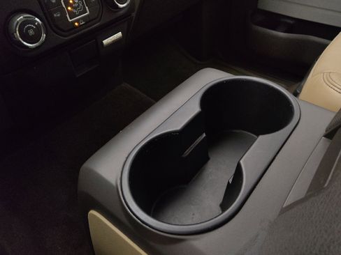 Used 2014 Ford F150 XLT w/ Equipment Group 302A Luxury image 26