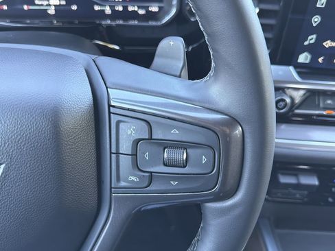 Used 2023 Chevrolet Silverado 1500 High Country image 9