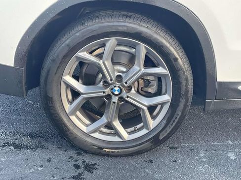 Used 2023 BMW X3 xDrive30i w/ Convenience Package AWD/4WD image 9