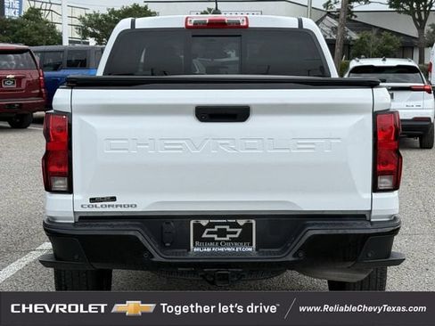 Used 2023 Chevrolet Colorado W/T w/ Safety Package RWD image 7