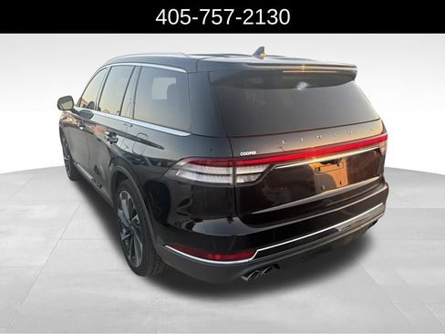 Used 2020 Lincoln Aviator Reserve w/ Equipment Group 202A AWD/4WD image 4