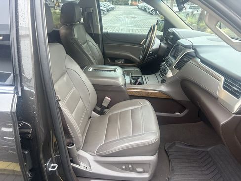 Used 2019 GMC Yukon Denali w/ Denali Ultimate Package image 18