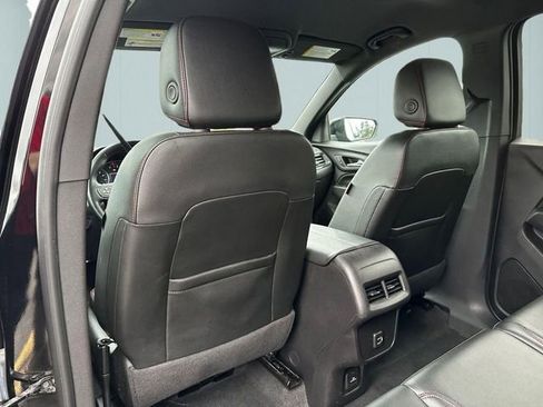 Used 2024 Chevrolet Equinox RS w/ RS Leather Package AWD/4WD image 23