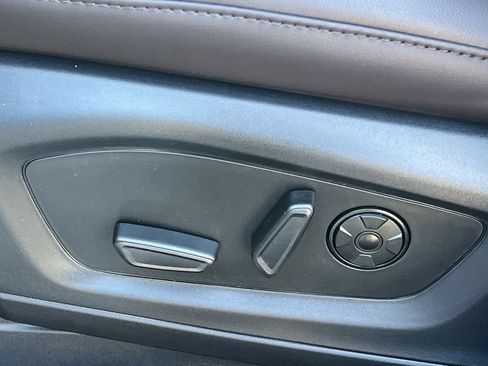 New 2026 Ford Explorer Platinum RWD image 21