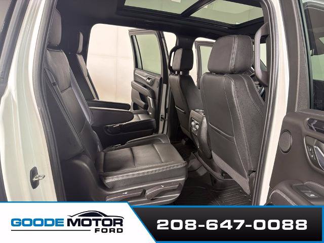 Used 2023 GMC Yukon XL Denali w/ Max Trailering Package AWD/4WD image 23