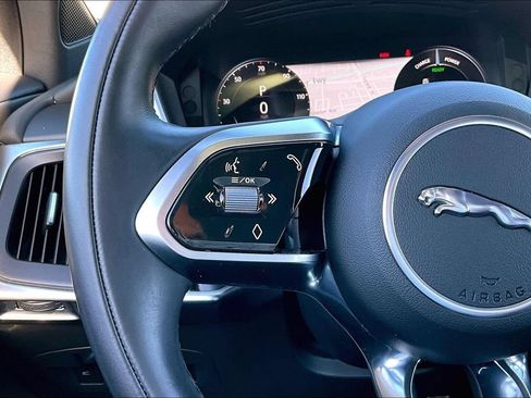 Used 2023 Jaguar I-PACE HSE AWD/4WD image 11