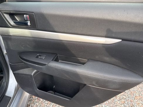 Used 2012 Subaru Legacy 2.5i Premium image 14