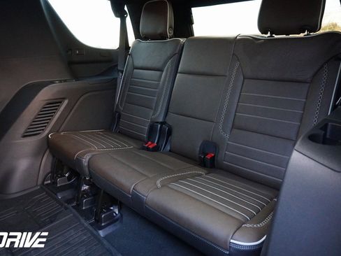 Used 2026 GMC Yukon Denali Ultimate image 40