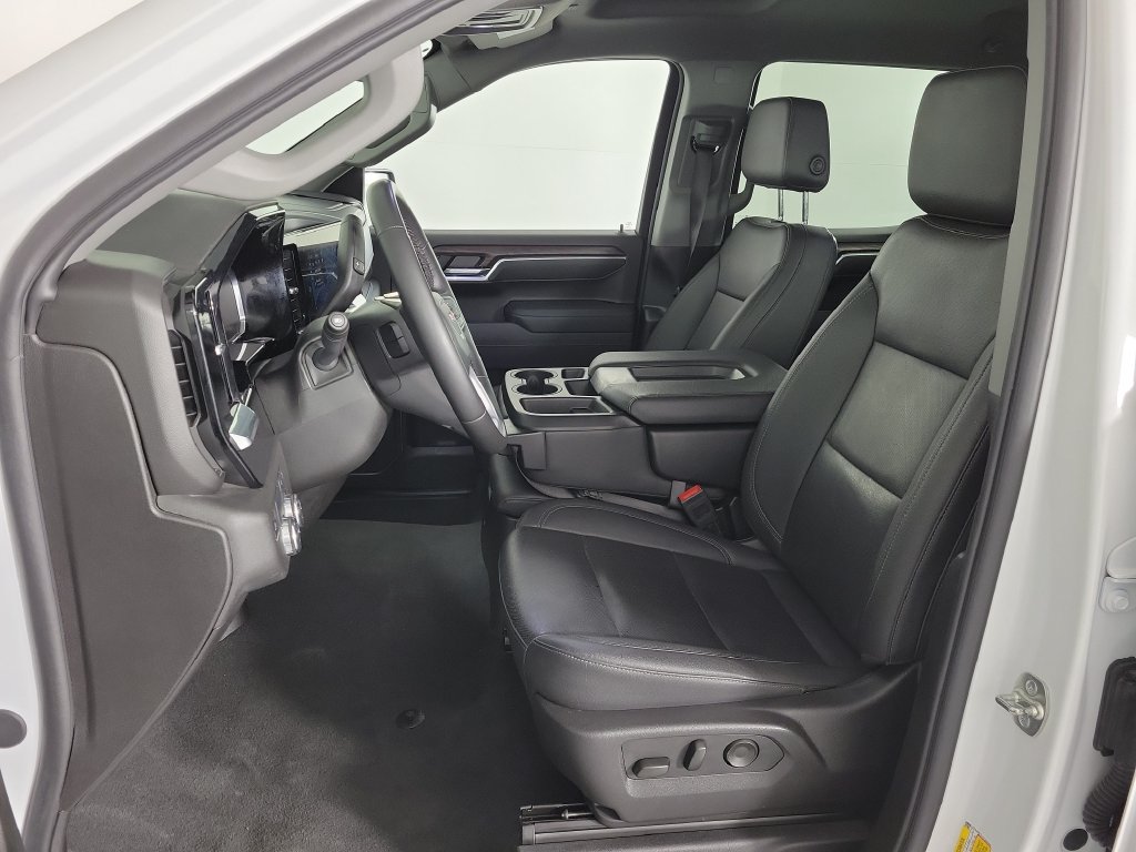 Used 2025 GMC Sierra 1500 SLT RWD image 15