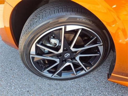 Certified 2024 Nissan Sentra SR image 22