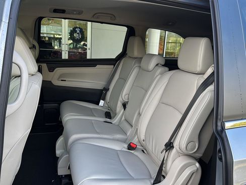 New 2026 Honda Odyssey EX-L image 9