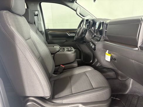 Used 2025 Chevrolet Silverado 1500 LT w/ Safety Package image 17