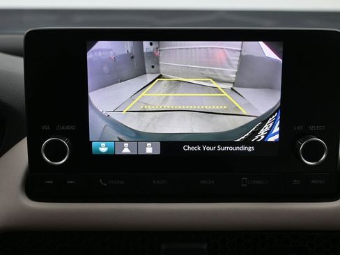 Used 2024 Honda HR-V LX image 13