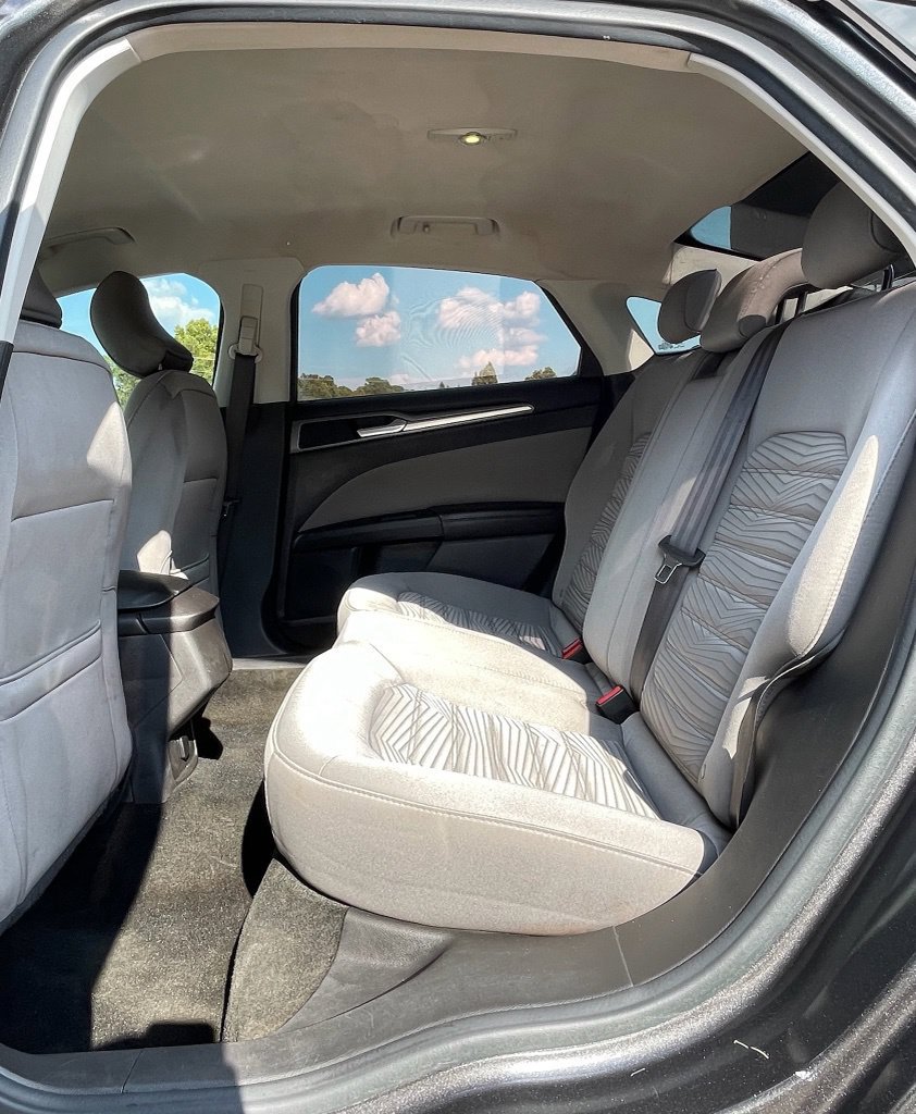 Used 2016 Ford Fusion S FWD image 28