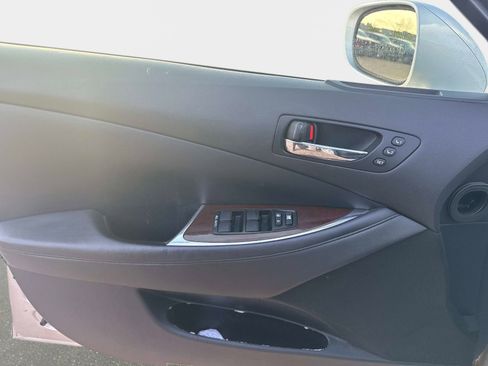 Used 2012 Lexus ES 350 image 17