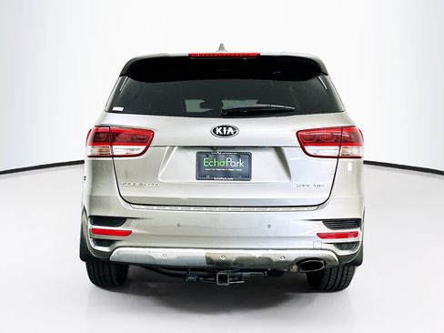 Used 2016 Kia Sorento SX w/ SXL Technology Package AWD/4WD image 7