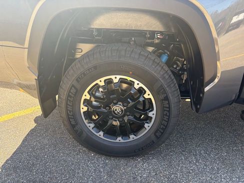 New 2026 Toyota Tundra SR5 AWD/4WD image 38