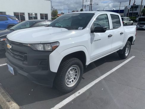 Used 2023 Chevrolet Colorado W/T RWD image 1