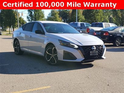 Certified 2025 Nissan Altima 2.5 SR