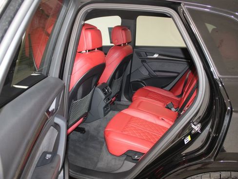 Used 2023 Audi SQ5 Premium Plus image 24