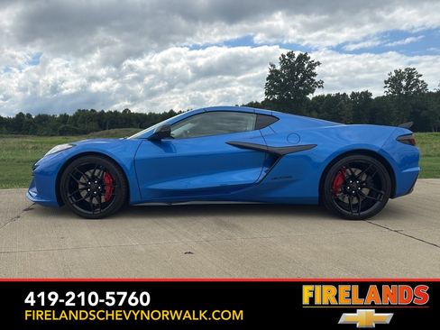 New 2025 Chevrolet Corvette Z06 w/ Battery Protection Package image 6
