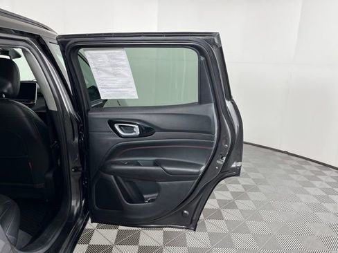 Used 2022 Jeep Compass Trailhawk image 42