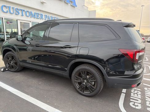Used 2022 Honda Pilot Black Edition image 36